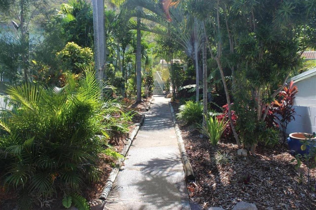 Hotel Amaroo On Mandalay, Magnetic Island Nelly Bay Exterior foto