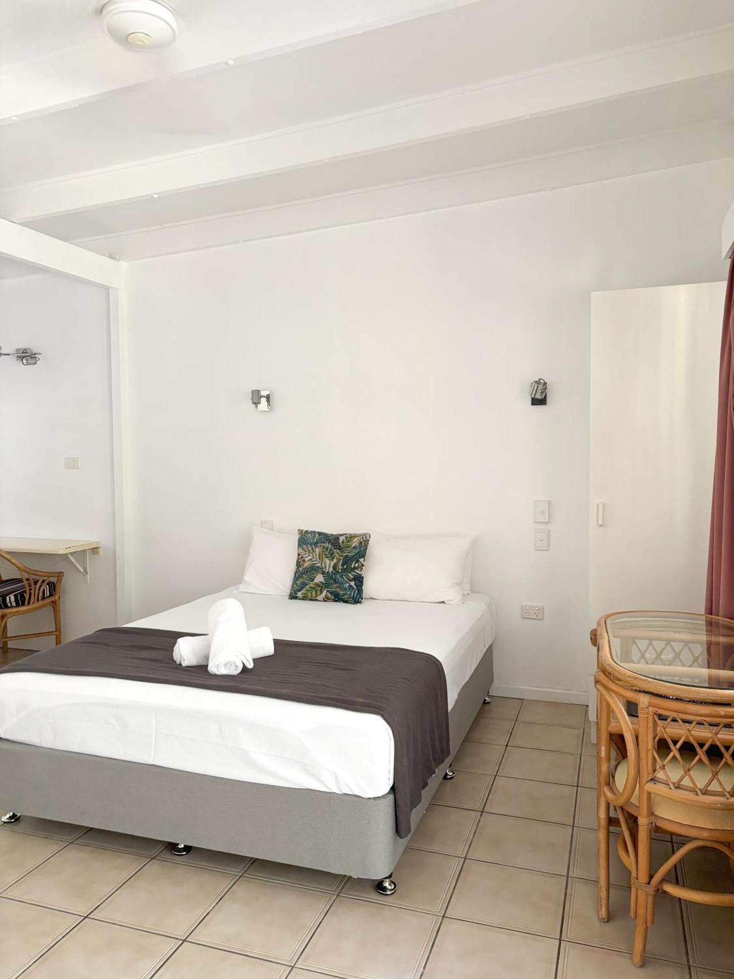 Hotel Amaroo On Mandalay, Magnetic Island Nelly Bay Exterior foto