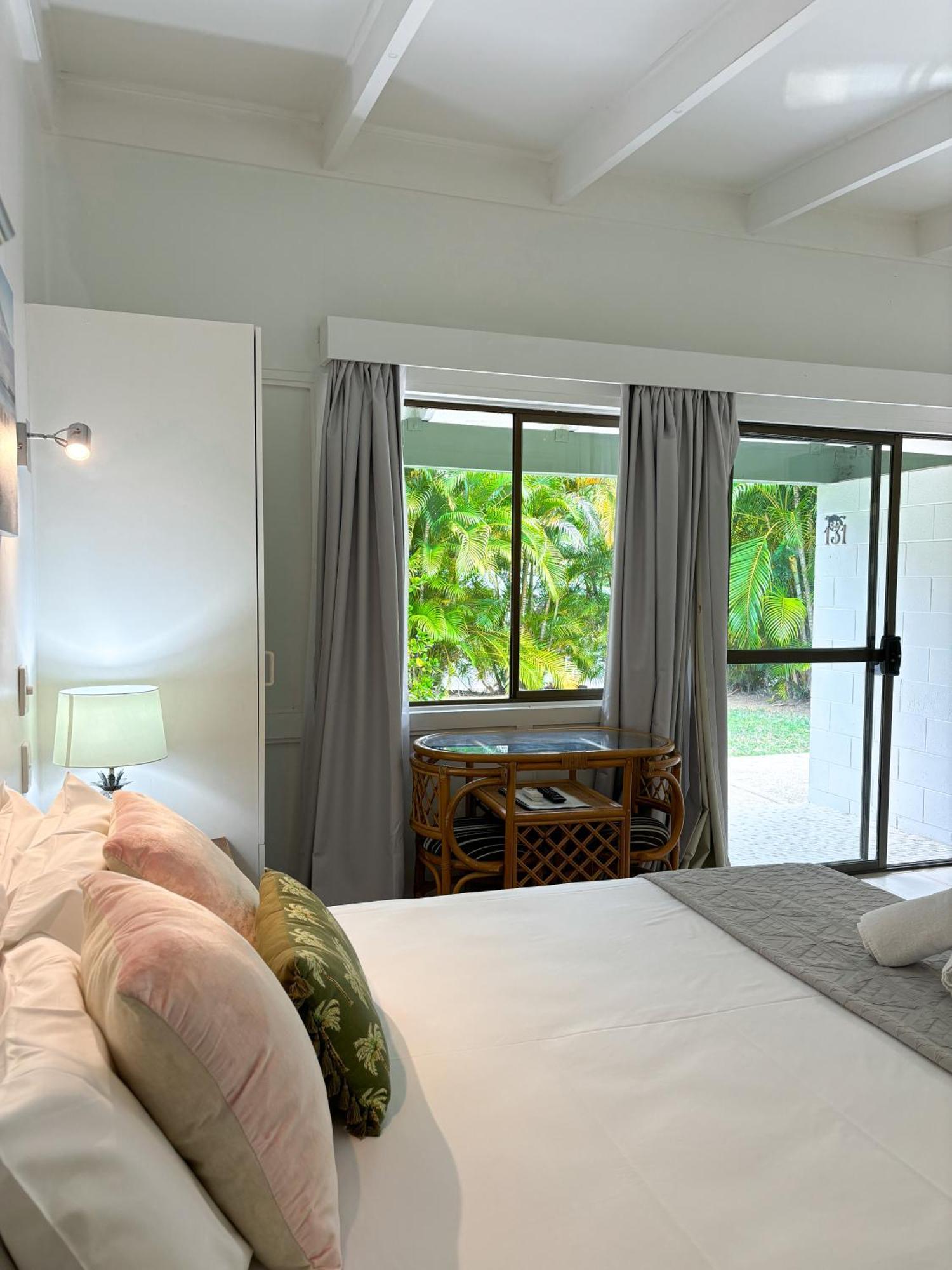 Hotel Amaroo On Mandalay, Magnetic Island Nelly Bay Exterior foto